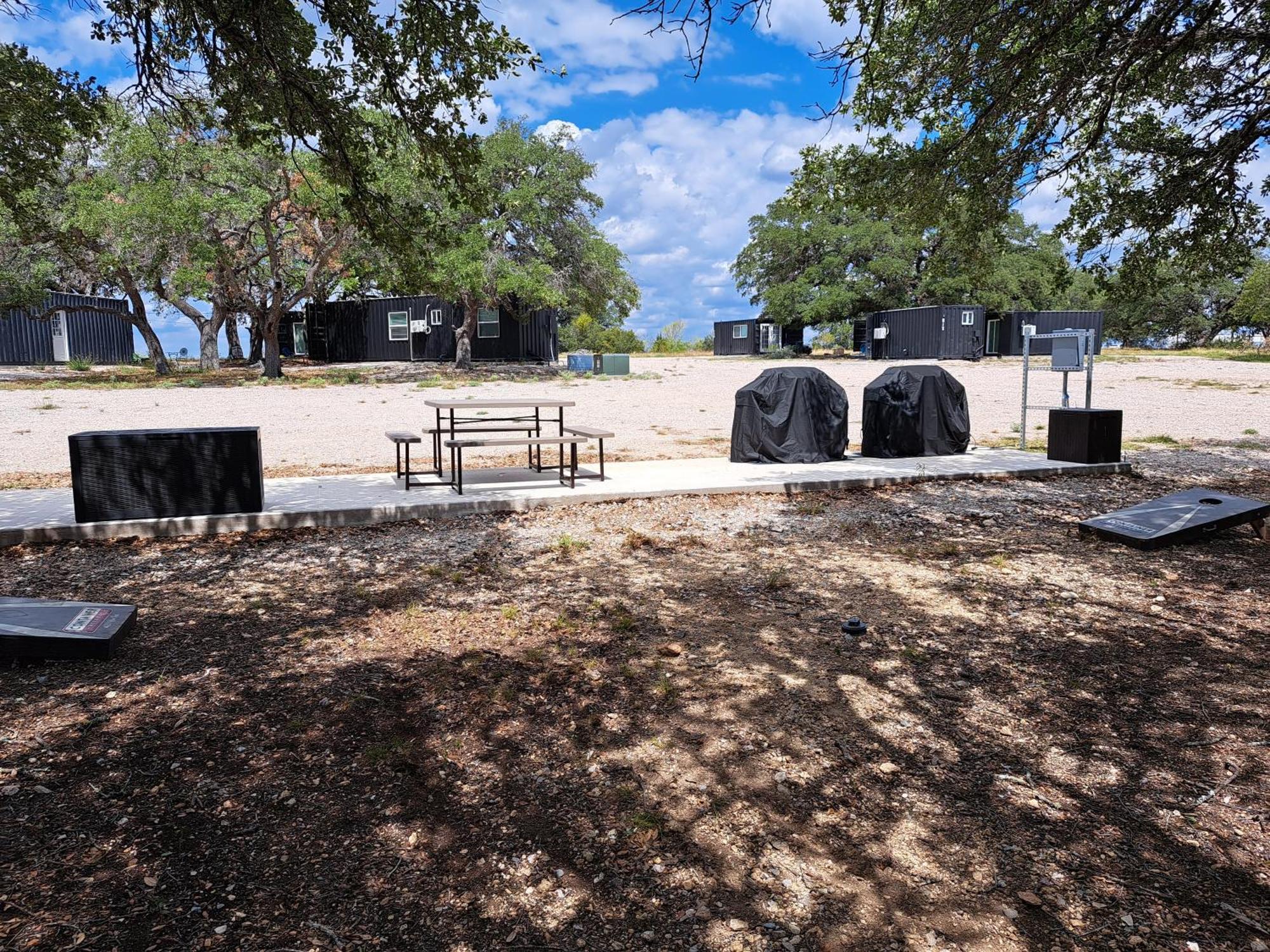 The Container Retreat @ 290 Wine Trail #10 Welcome Friends! Hye Exterior foto